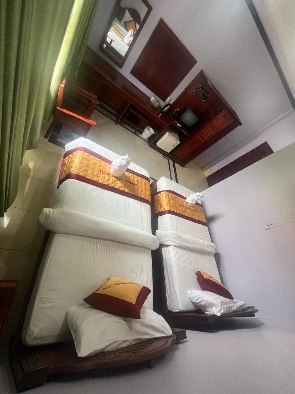 Khampaseuth Hotel 万荣 外观 照片